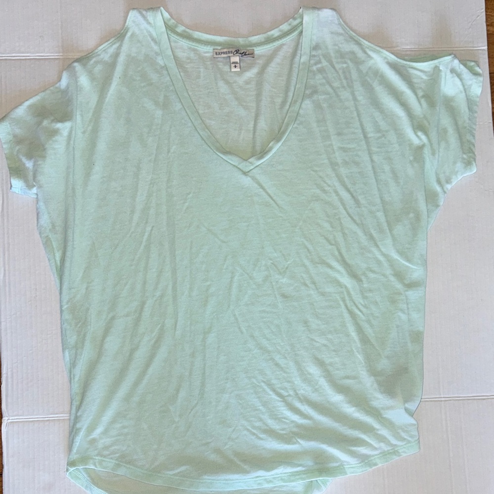 Express Light Green V-Neck Short Sleeve Tee